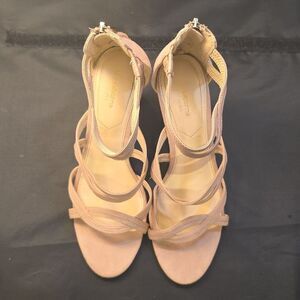 LIZ CLAIBORNE CHANDRA STRAPPY OOEN TOE WOMEN'S LOW HEEL SANDALS